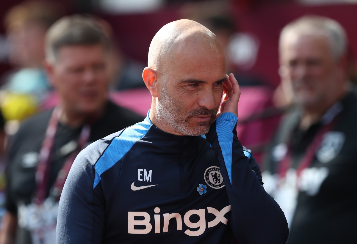 Chelsea FC advised to change striker transfer plans