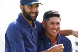 Team USA wins Saturday morning’s four-ball session