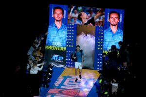 Beijing tennis preview, pick, and prediction: Alcaraz vs. Medvedev