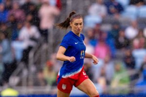 Alex Morgan announces retirement from soccer