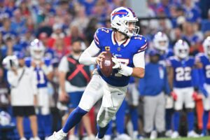 Week 3 is in the books. Let's evaluate the quarterback position from a subjective point of view -- who checked boxes and earned high marks in our QB rankings?