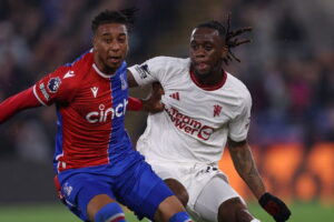 West Ham United receive backlash for signing Aaron Wan-Bissaka from Manchester United - Man United News And Transfer News