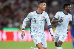 Cristiano Ronaldo secures latest incredible record with 900th career goal - Man United News And Transfer News