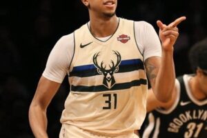 Former NBA Lottery Pick John Henson Confirms Retirement
