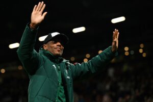 Fabrizio Romano provides update on star's talks over new transfer following Man United exit