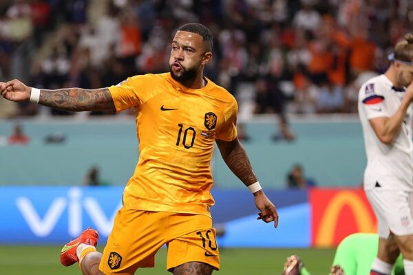 Ex-Manchester United forward Memphis Depay agrees to join Corinthians - Man United News And Transfer News