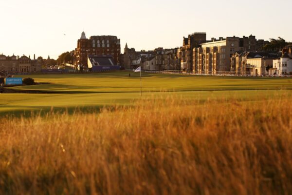 Globalization shines during golf’s fall schedule Golf’s mundane fall schedule opportune time for globalization
