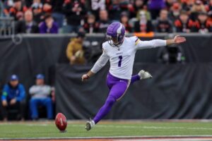 Greg Joseph Vikings pic