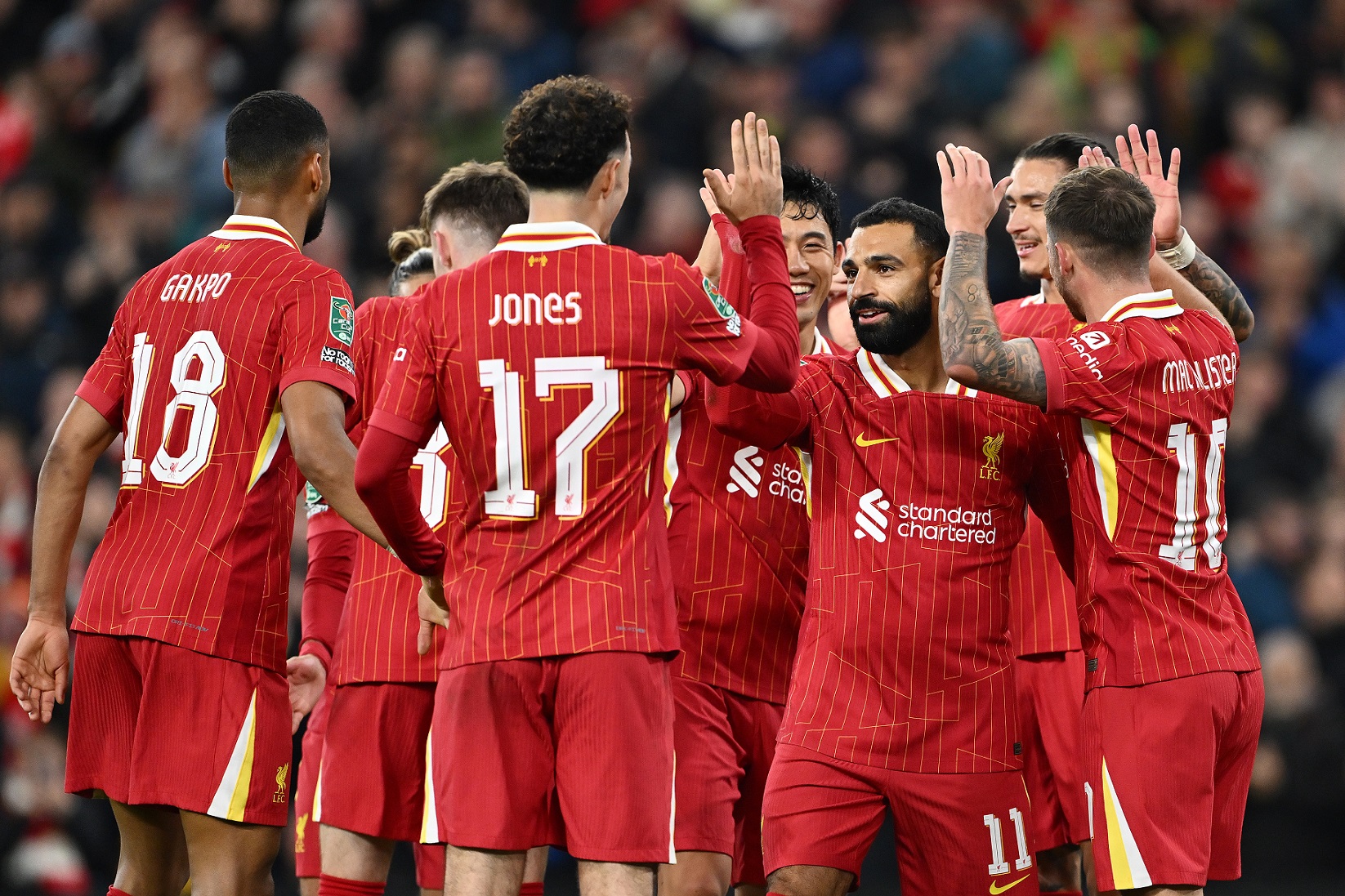 'From what I hear...': Former PL star shares information regarding Van Dijk's Liverpool future