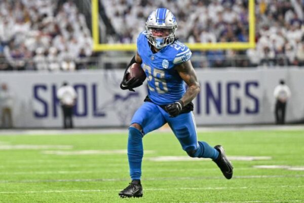 Jahmyr Gibbs confirms he is ready to play in Week 1, assures reporters Jahmyr Gibbs Lions pic