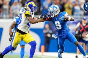 Detroit Lions wide receiver Jameson Williams (9) runs for a first down against Los Angeles Rams safety John Johnson III (43) during the first half at Ford Field in Detroit on Sunday, September 8, 2024.
