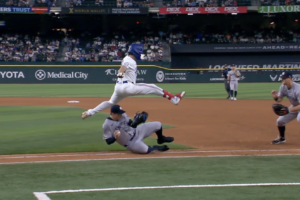 The Closer You Stand, the Scarier Josh Smith Gets