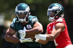 The Eagles and Packers will travel to Brazil for a crucial NFC matchup in Week 1. Here are five matchups to watch for on Friday night.