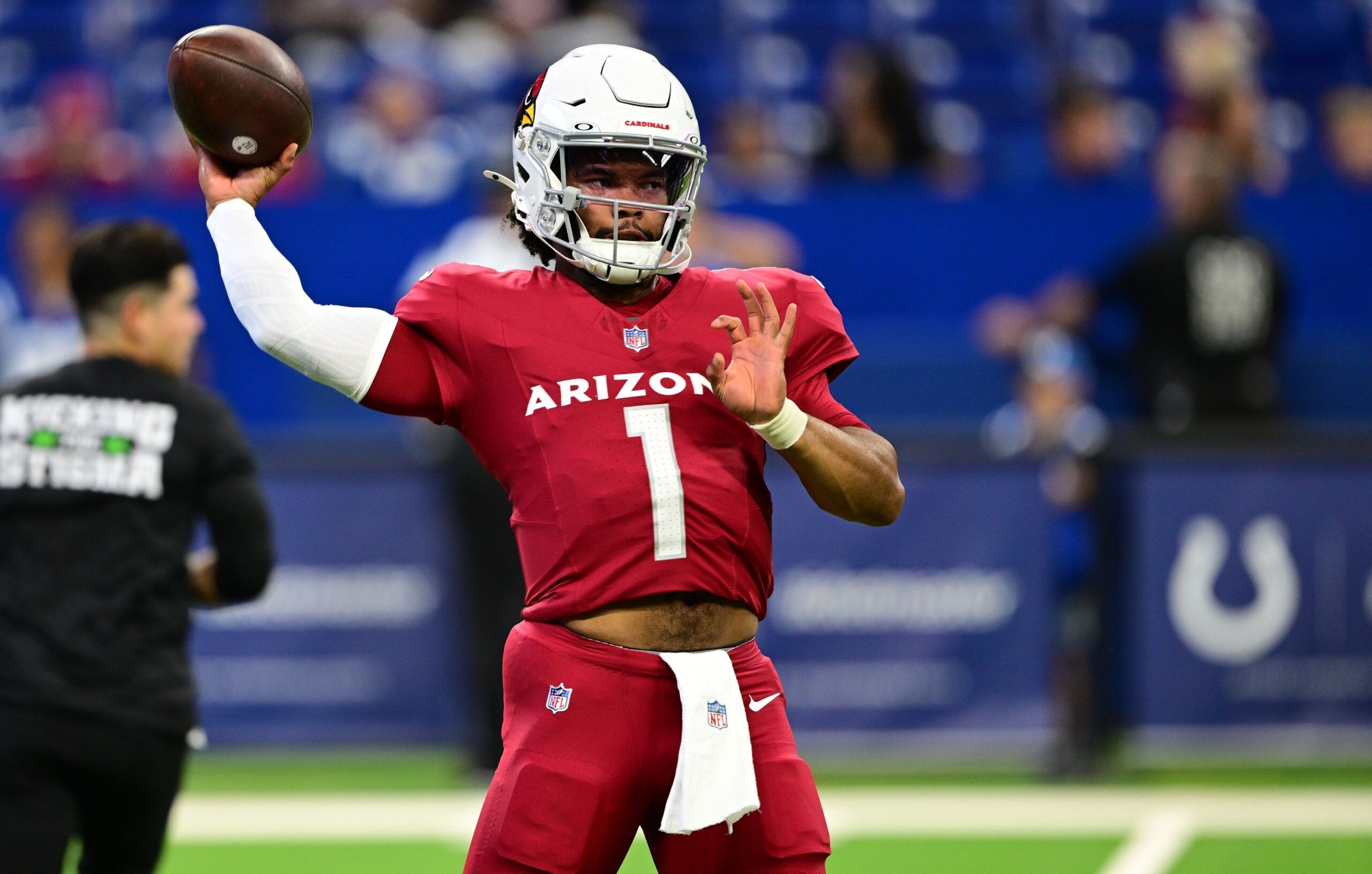 Arizona Cardinals quarterback Kyler Murray (1) throws a pass to warm up before the game against the Indianapolis Colts at Lucas Oil Stadium. Mandatory Credit: Marc Lebryk-USA TODAY Sports