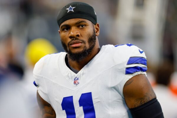 Cowboys edge rusher Micah Parsons appeared slow to get up after a tackle against the Giants. What is the status of the All-Pro?