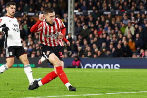 Manchester United determined to win the transfer race for Chris Rigg - Man United News And Transfer News