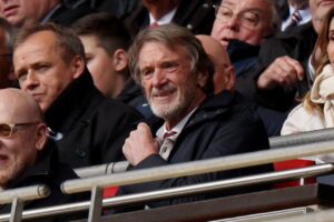 Joel and Avram Glazer meet with Sir Jim Ratcliffe to discuss Man United's start to the season - Man United News And Transfer News