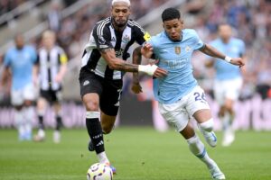 Newcastle star hailed for incredible performance against Manchester City