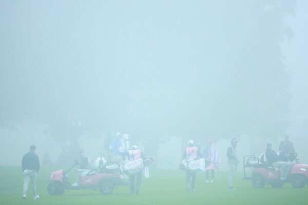 Fog delays 2024 Presidents Cup & what it could mean for Sunday singles