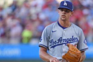 For Gavin Stone, Jeff McNeil and Others on Contenders, It’s a Race Against the Clock to Return