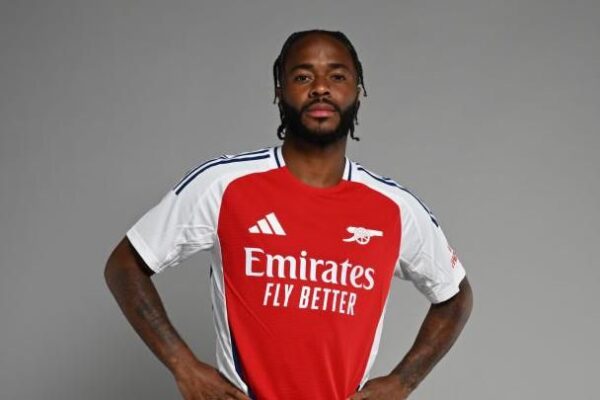 Raheem Sterling makes unusual decision following arrival at Arsenal