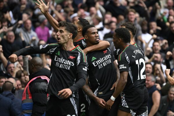 "Absolutely magnificent" - Shearer praises Arsenal duo after Tottenham win