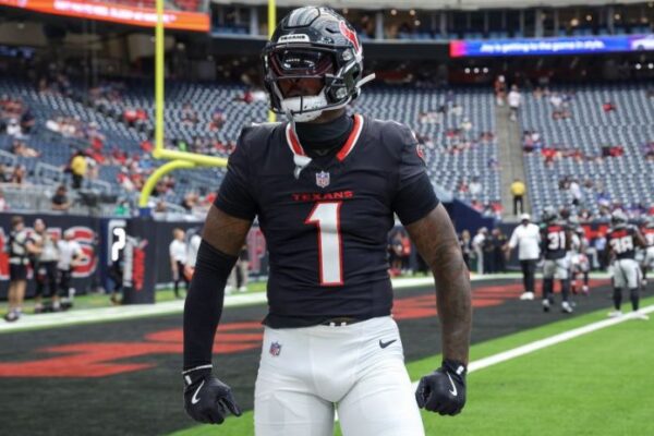 Stefon Diggs Texans pic