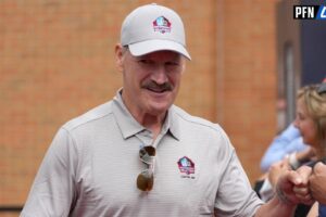 Let's examine Bill Cowher's net worth and his different revenue sources, from his journey as NFL coach to successful broadcaster.