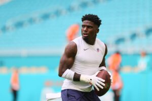 Tyreek Hill Arrested: Latest News Surrounding the Dolphins' WR