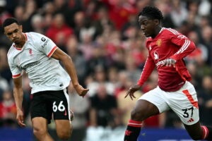 Erik ten Hag set his team up to fail again against Liverpool - Man United News And Transfer News