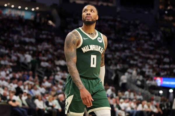 Damian Lillard Reacts To Davante Adams Trade News