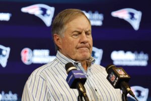 Reporter Says 1 Team Hiring Bill Belichick Would Be 'Complete Disaster'