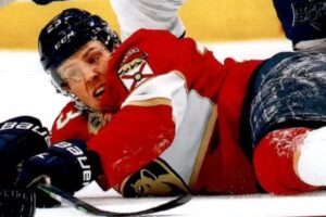 Panthers Sign Carter Verhaeghe to 8-Year, $56 Million Extension