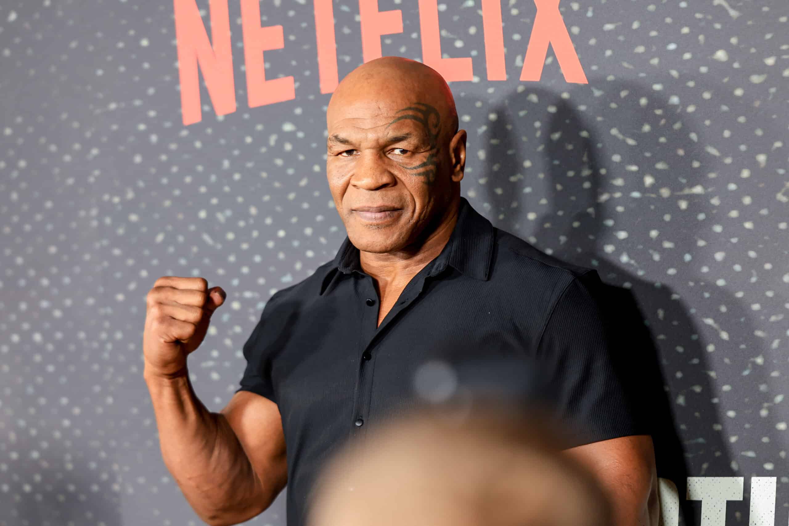 Mike Tyson Has 3-Word Message About Raiders, Steelers Matchup