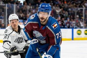 Bears sign veteran forward Smith | TheAHL.com