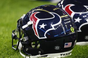 Texans Trade Veteran Running Back To Vikings