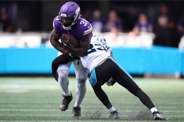 Vikings Reached Out To Division Rival Before Trading For Cam Akers