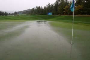 Play suspended at 2024 BMW Ladies Championship, Hannah Green leads