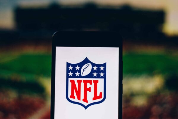 Insider Names 4 NFL Players That Could Be Traded At Deadline