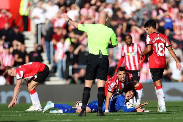 Alan Shearer criticizes referee Anthony Taylor’s performance in Southampton versus Leicester City match. Alan Shearer slams referee Anthony Taylor's officiating in Southampton vs Leicester City clash