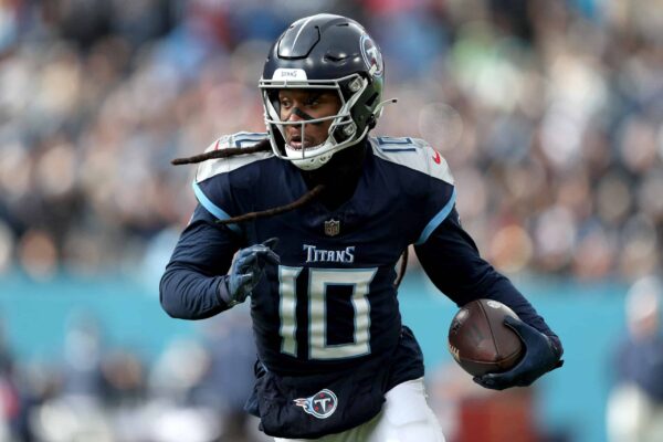 Fans React To Wednesday's DeAndre Hopkins News