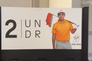 2UNDR offers new products for golfers, including Sport Shift