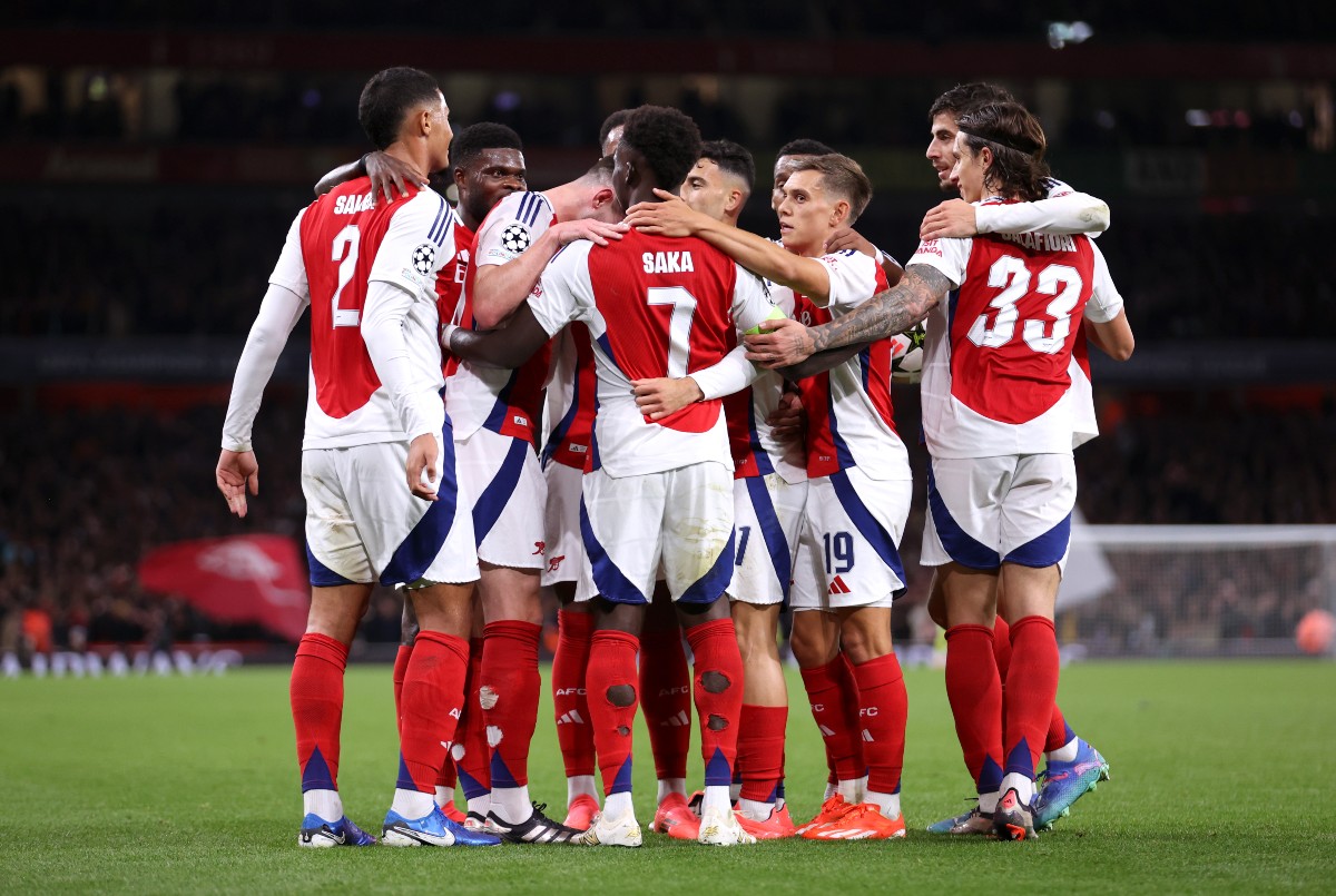 How to buy tickets, team news