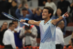 Beijing | Bu makes Chinese tennis history