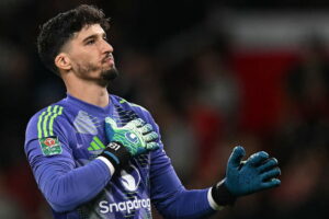 Erik ten Hag ignored Altay Bayindir during his early days at Manchester United - Man United News And Transfer News