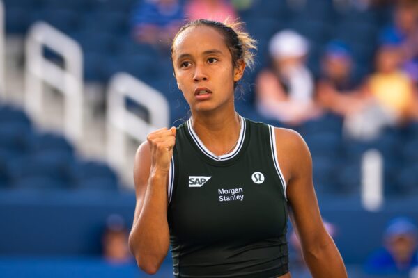 Fernandez Grinds Past Rakhimova, Sets Zheng Clash in Wuhan