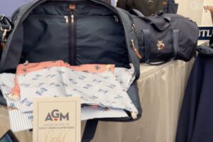 Hudson Sutler launches a golf bag