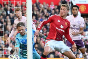 Superb Rasmus Hojlund spearheads Man United to brilliant 2-1 comeback win vs. Brentford - Man United News And Transfer News