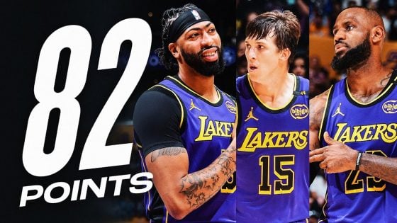 Lakers trio of James, Davis, and Reaves combine for 82 points in victory over Suns