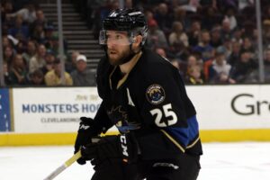 Matteau, family putting down roots in Cleveland | TheAHL.com